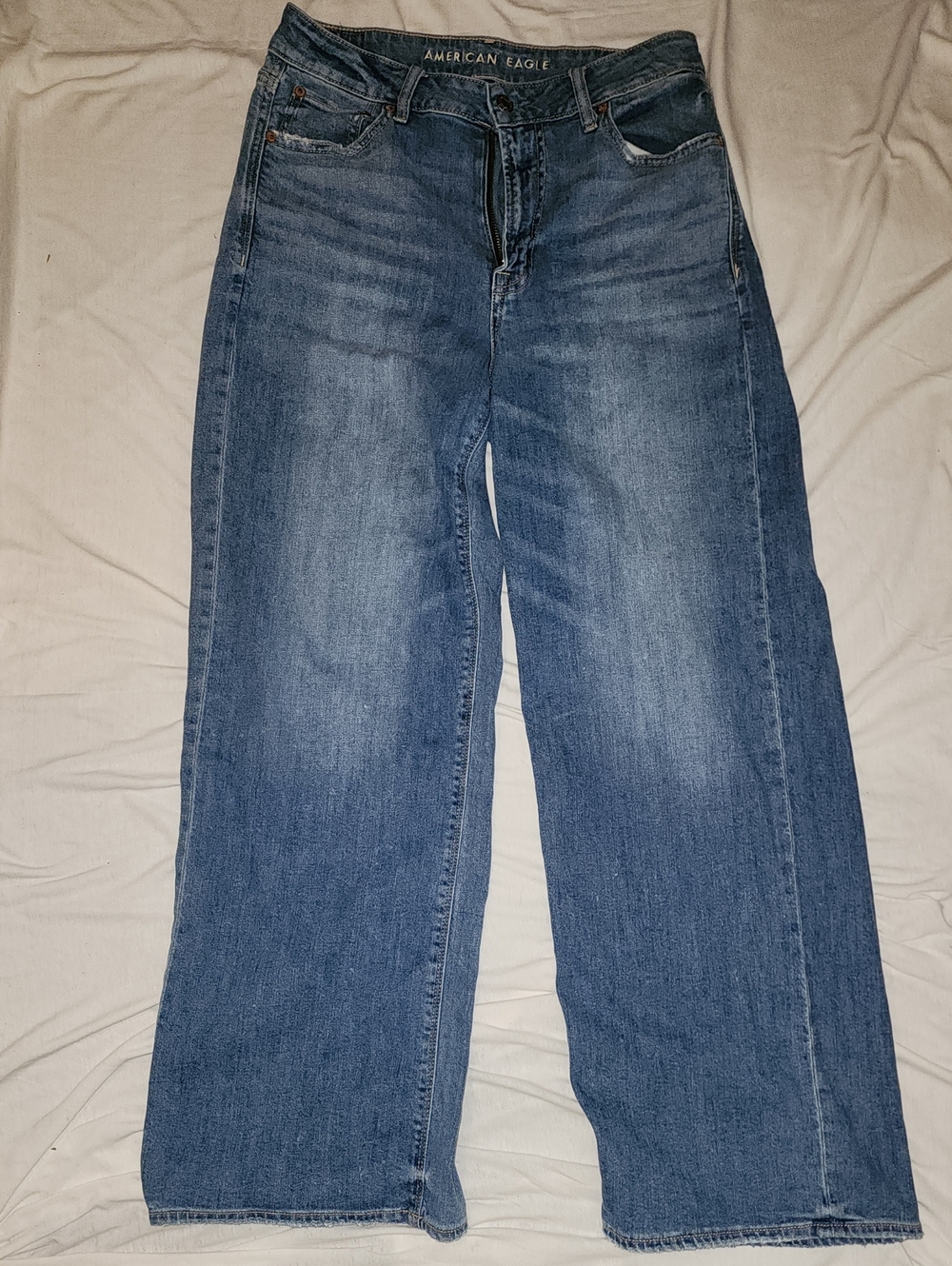 American Eagle Outfitters Men's Light Blue Relaxed Wide-Leg Jeans